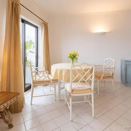 Apartamento Dorothea Mit Wunderschoenen Meerblick Albufeira